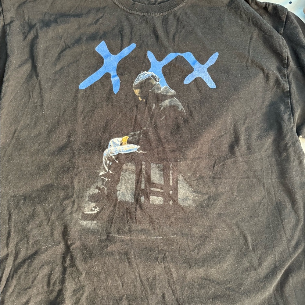Men's Black Graphic T-Shirt